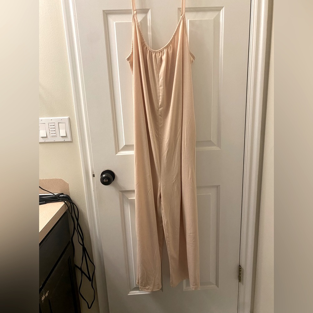 Lightweight, great for ANY shape, spaghetti strap jumpsuit